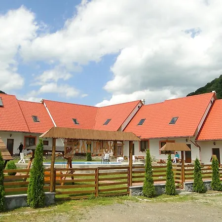 Hotel Zatyshok *
